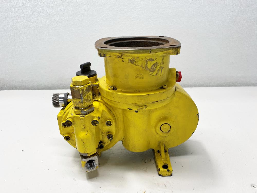 Milton Roy 4.4 GPH Metering Pump RH1110FRSESEMINN